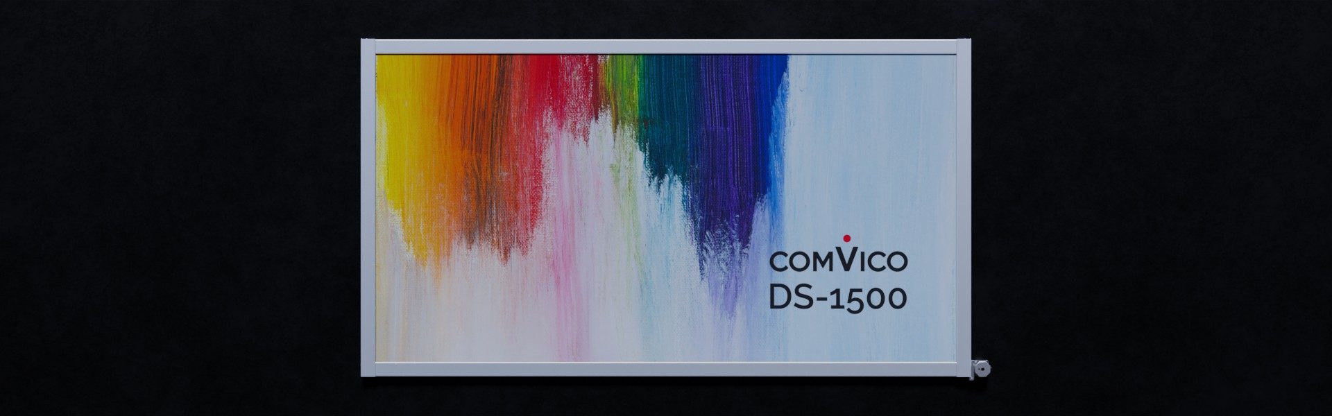 DS-1500: Advertising system for large scale facade and building advertising purposes